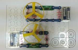 Электронная цепь на конструкторе Знаток с мотором и лампочкой